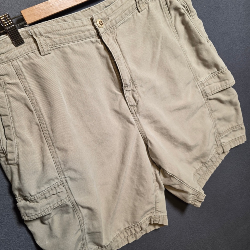 Tommy Bahama Relax Mens Size 38 Cargo Shorts Khaki Tan Tencel Cotton Blend